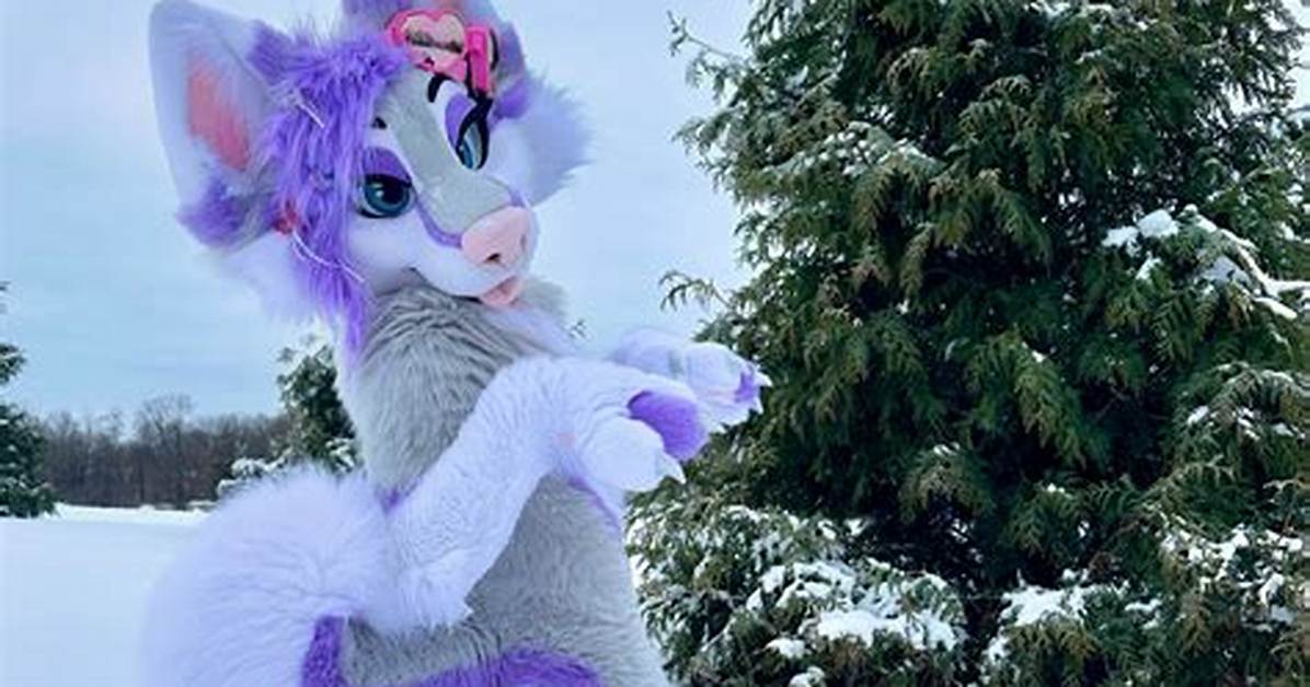 Aurora Bloom Fursuit Footpaws Fact Check: Original Creator, Scams, and Clones
