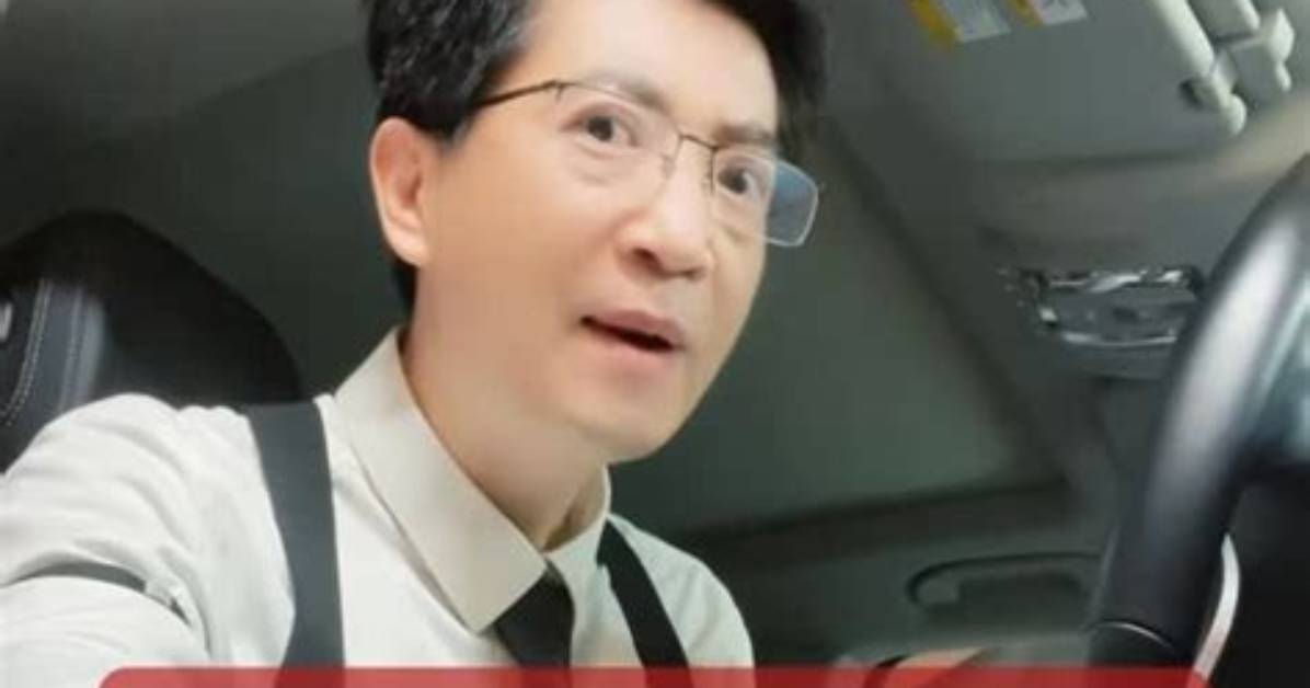 Debunking the 'Bi Shang Ya Chou Zui' Trend: Translation and True Context
