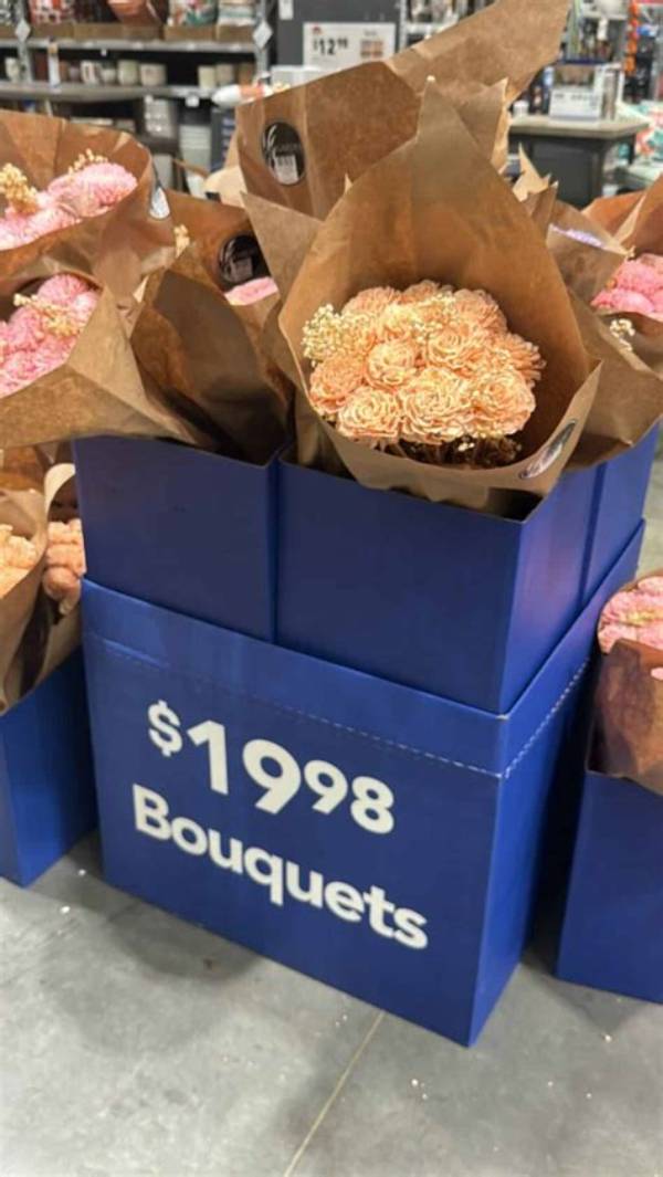 Fact-Check: Are Lowe's Wooden Flowers Official Inventory or a Third-Party Trend?