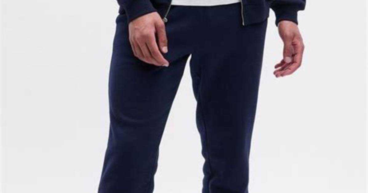 Gap Slashes Price on Best-Selling Vintagesoft Terry Joggers by 50% Today