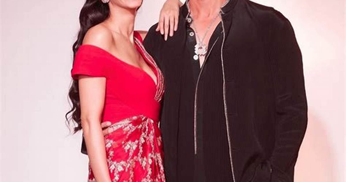 Hrithik Roshan and Saba Azad's Age Gap: the Real Number Behind Bollywood's Most Talked-About Romance