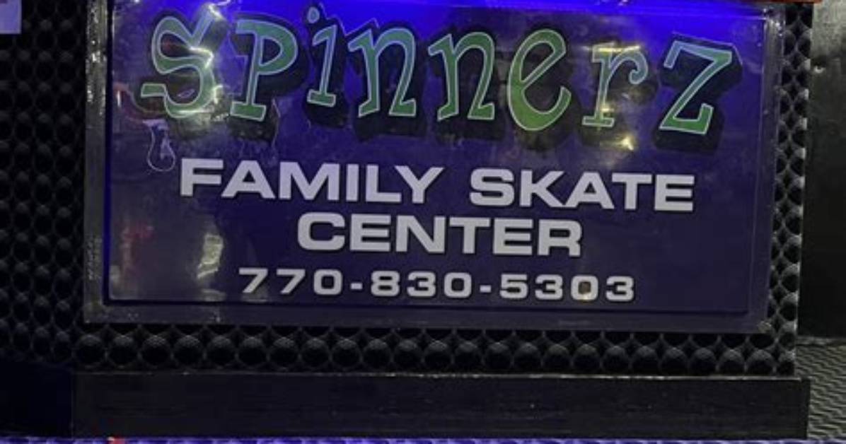 Inside Spinnerz Family Skate Center: Photos, Atmosphere, and Fan Experiences