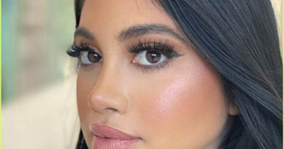 Jailyne Ojeda's Cosmetic Journey Timeline: from Social Media Rise to Surgery Recovery