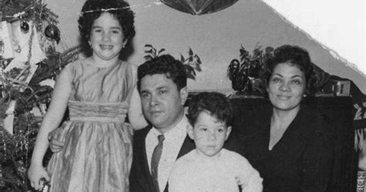 Sonia Sotomayor’s Family Tree: Rare Photos and Details of Her Life with Brother Juan