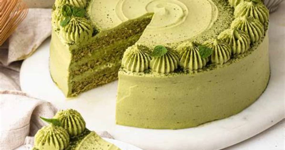 The Rise of High-End Matcha Cakes: How a Traditional Tea Became a Status Dessert