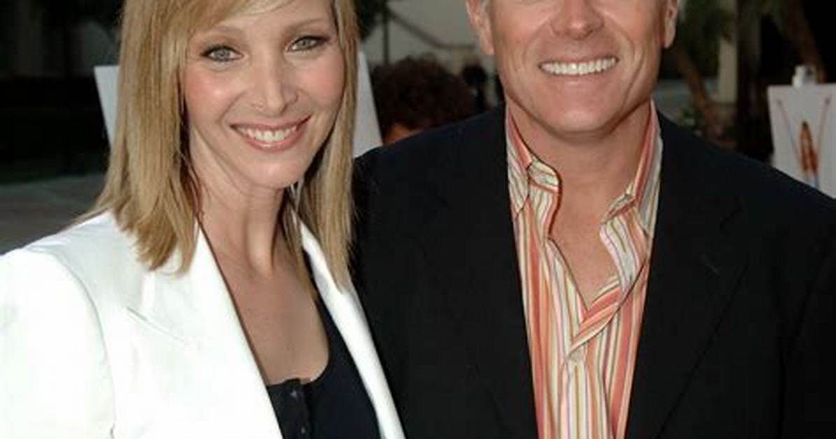 Who Is Michel Stern? Everything to Know About Lisa Kudrow's Husband and His 'Friends' Ties